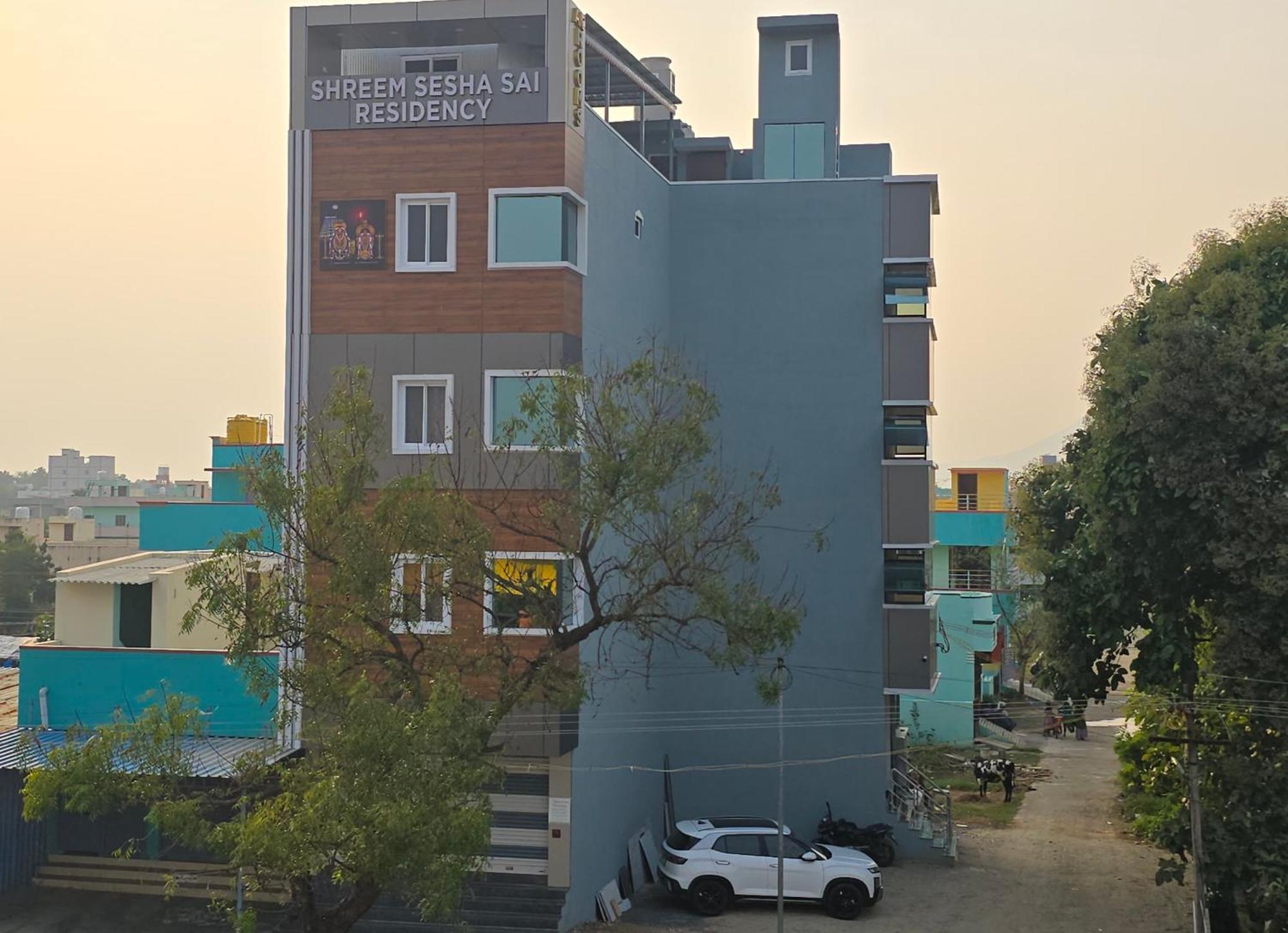 Hotel Shreem Sesha Sai Residency Tiruvannāmalai Zewnętrze zdjęcie